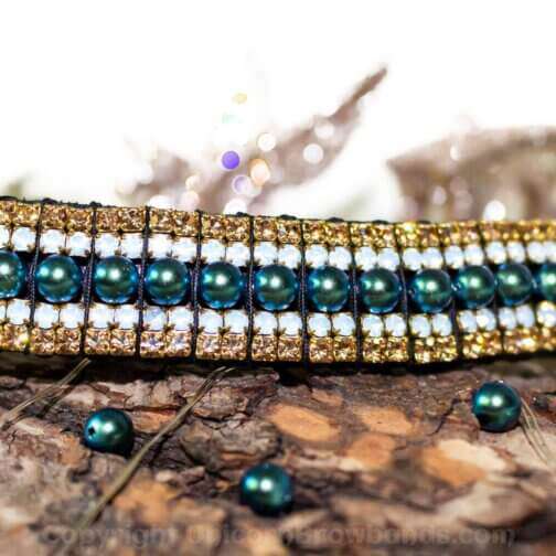 Peacock Preciosa pearls with white opal crystals and light gold crystals on a luxury English leather browband. Leather is locally cut and hand stitched here in England and makes a stunning combination with the beautiful green blue, iridescent peacock pearls.